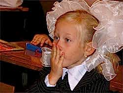 Новички в танцах - первоклашки Новички в танцах - первоклашки